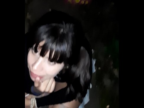 ❤️ A pénisz feldagadt az utcán egy cukorkáért cserébe. ❤️ Szuper pornó at hu.8kpornvids.ru
