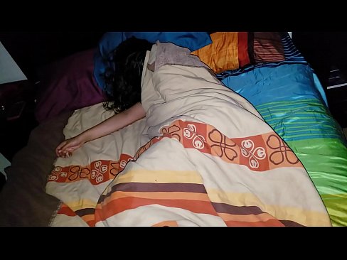 ❤️ A mostohafiú szidja fiatal mostohaanyját, miközben az alszik. ❤️ Szuper pornó at hu.8kpornvids.ru